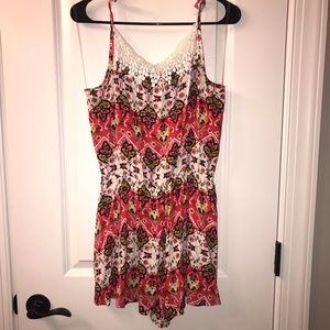 Patterned romper